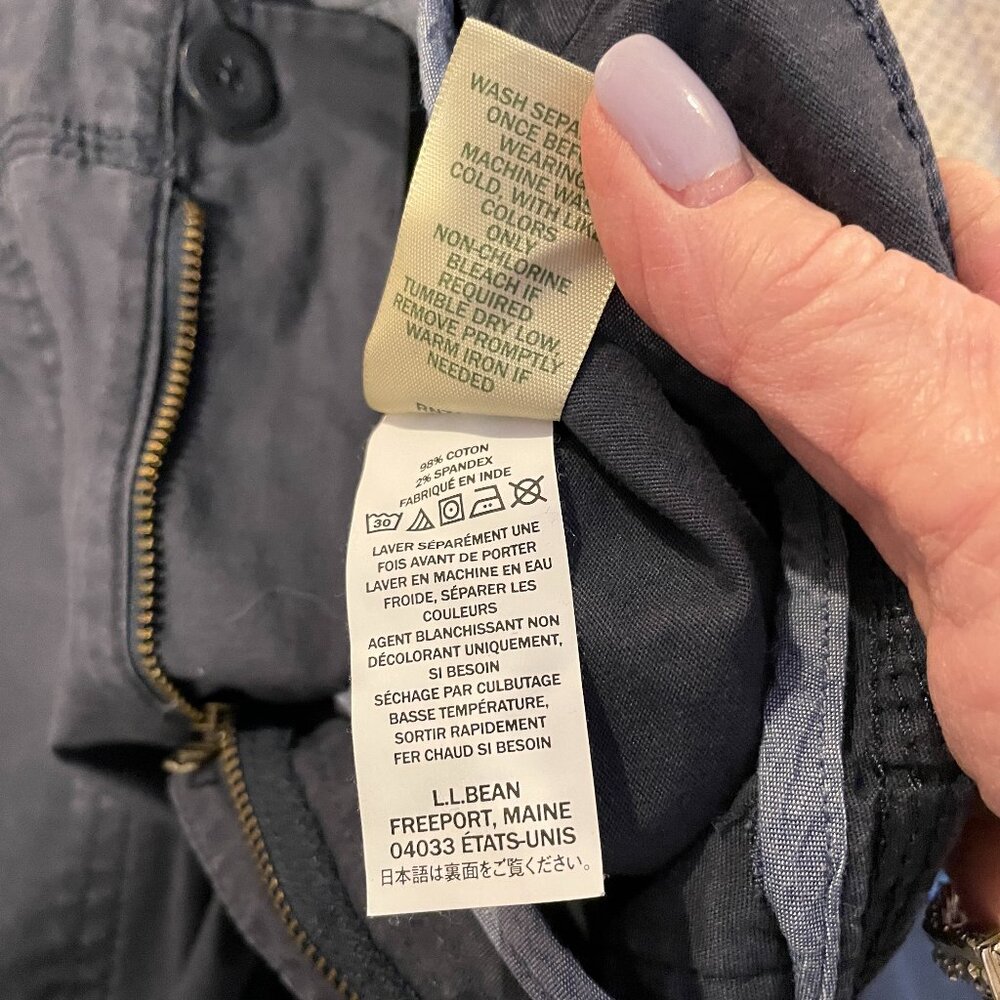 L.L. Bean Women's Stretch Canvas Cargo Pants - Picture 6 of 6